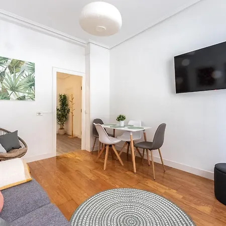 Апартаменти Unamuno, Al Lado Del Casco Viejo